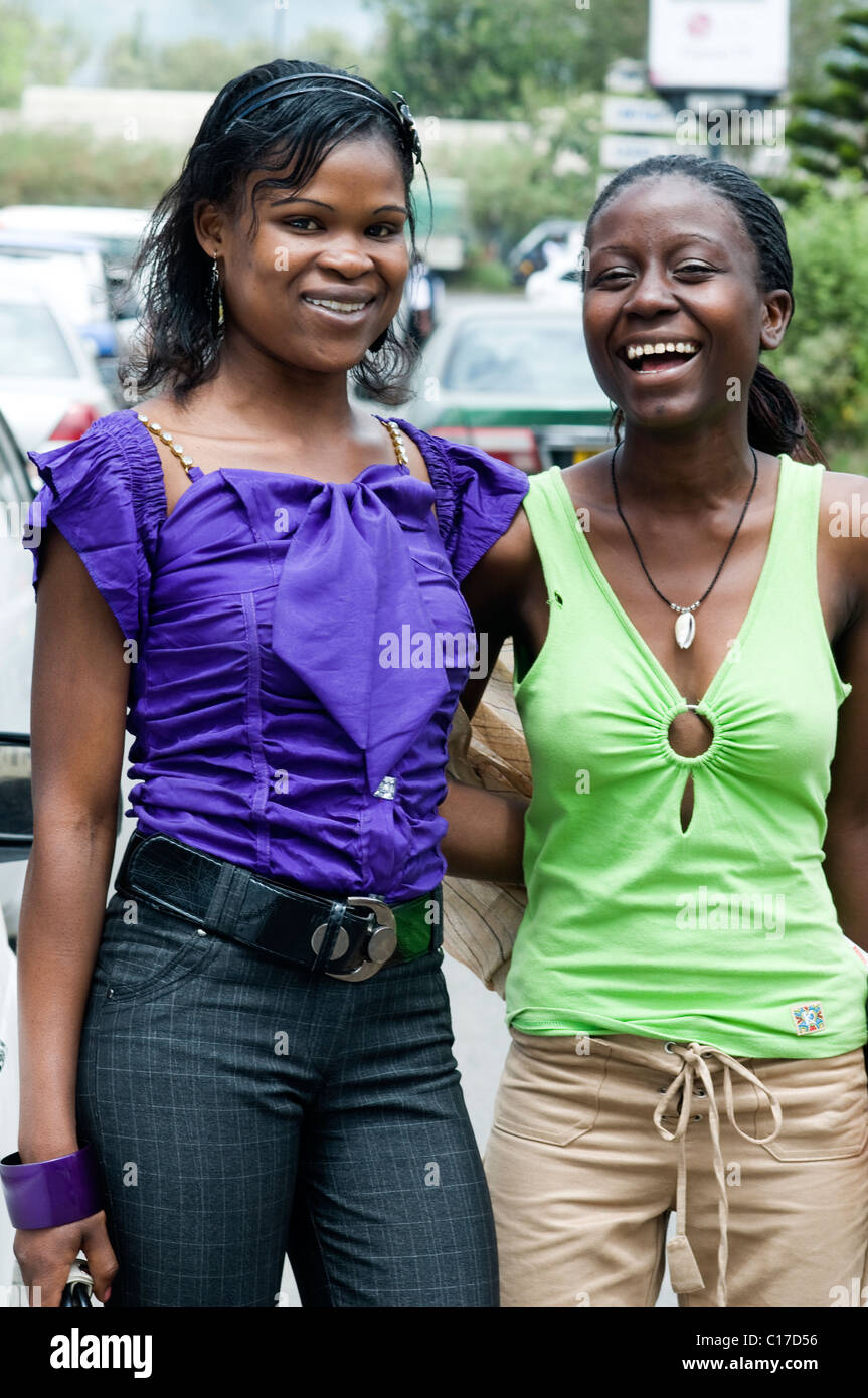 Le giovani donne, Nakuru Kenya Foto Stock