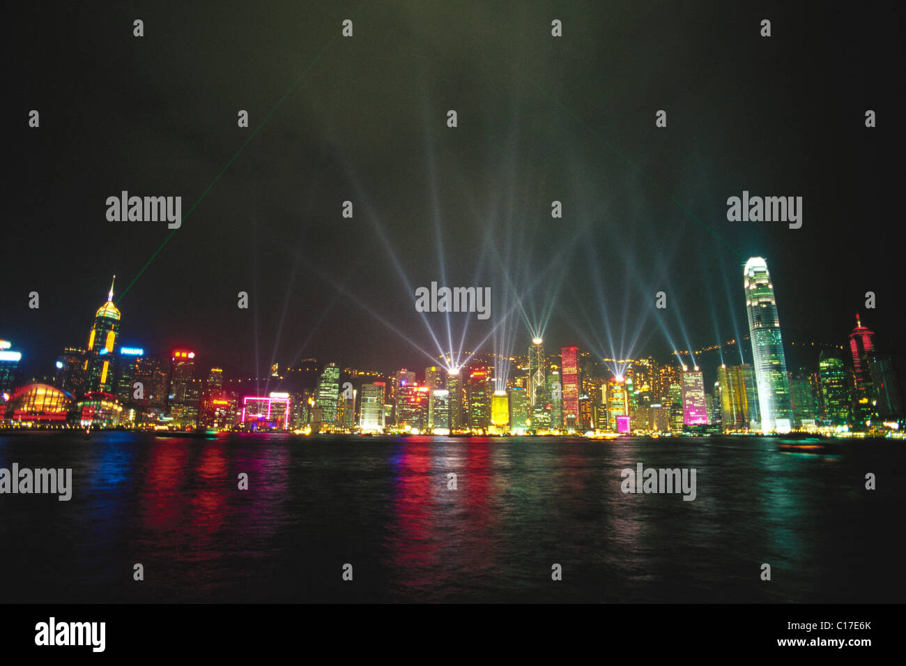 VDA-64398 : skyline di Hong Kong da Kowloon Foto Stock
