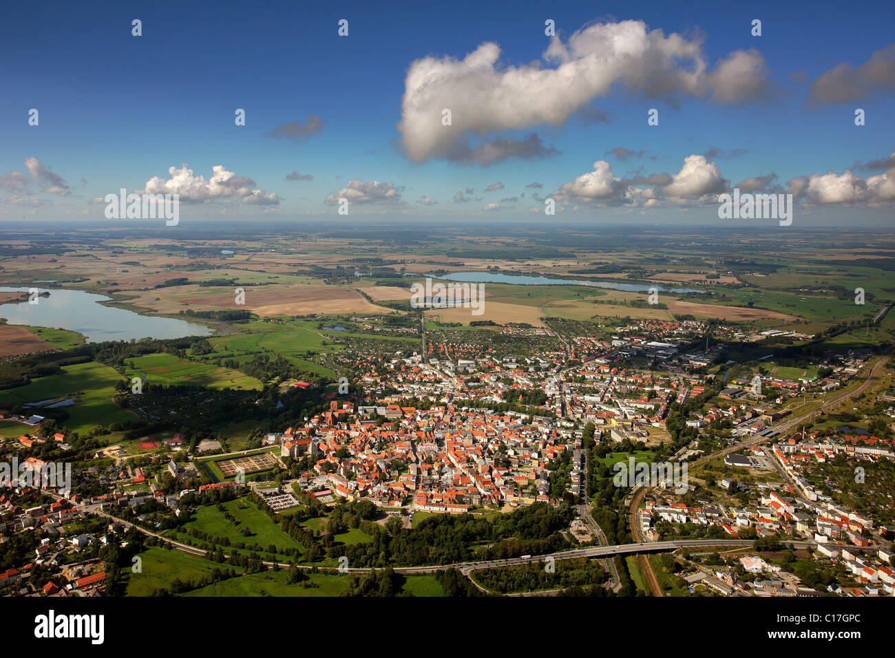 Vista areale, area lakeland, nubi Guestrow, Meclemburgo-Pomerania Occidentale, Germania, Europa Foto Stock