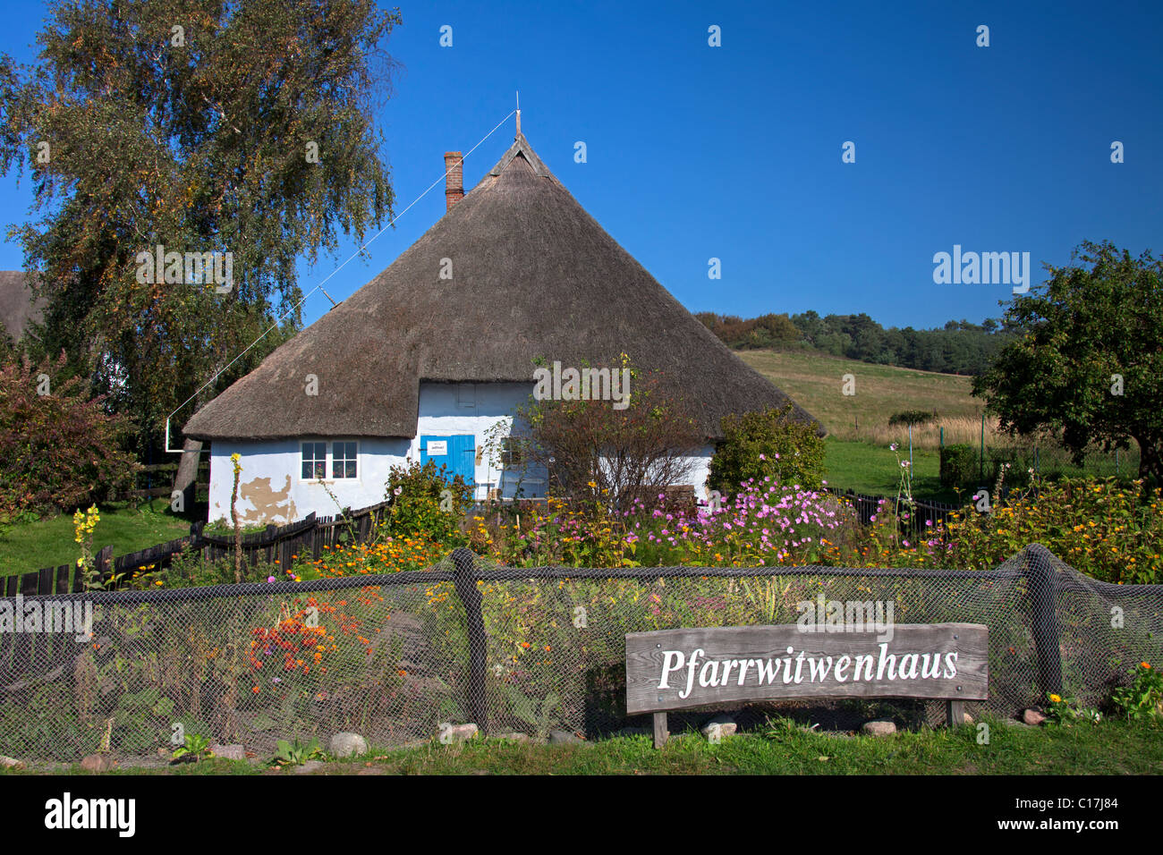 Parrocchia vedova casa grande Zicker / Pfarrwitwenhaus Zicker lordo, Ruegen Isola, Meclemburgo Pommeria, Germania Foto Stock