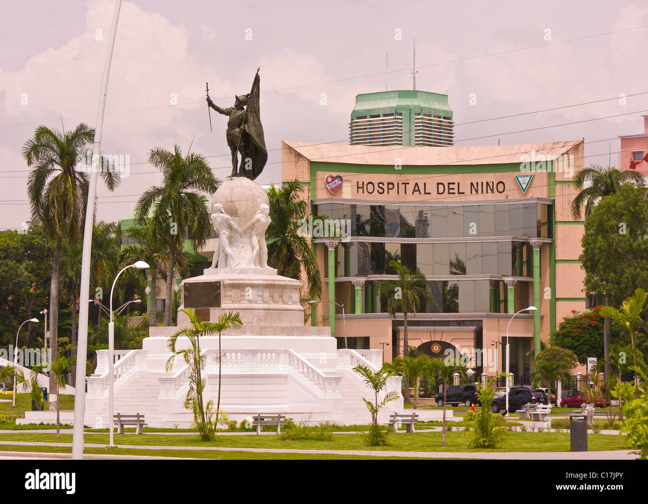 PANAMA CITY, PANAMA - Statua di Balboa, in Balboa Park, accanto all'Ospedale dei bambini. Foto Stock