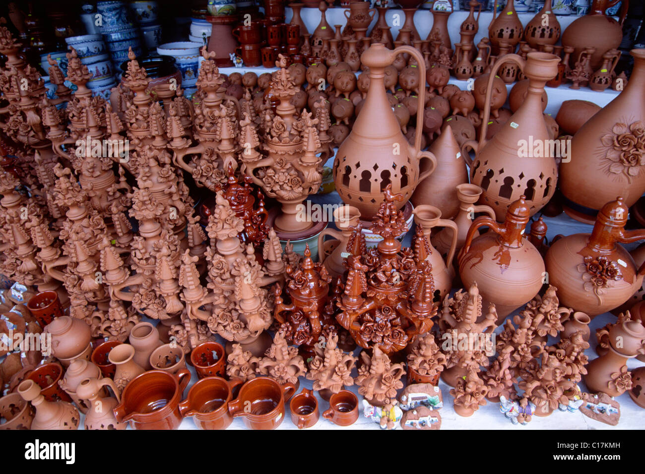 Negozio di souvenir in ceramica, Guadix, Andalusia, Spagna, Europa Foto Stock