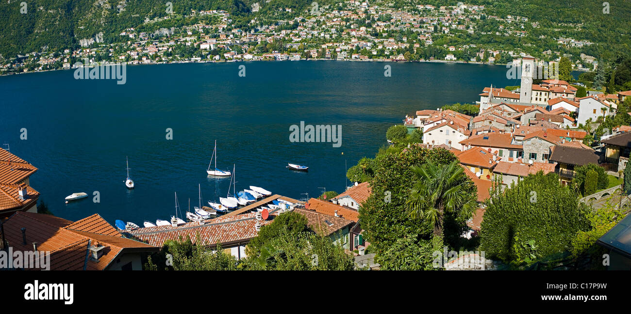 Villaggio di Torno, nella parte posteriore del villaggio Moltrasio, Lago di Como, Italia, Europa Foto Stock