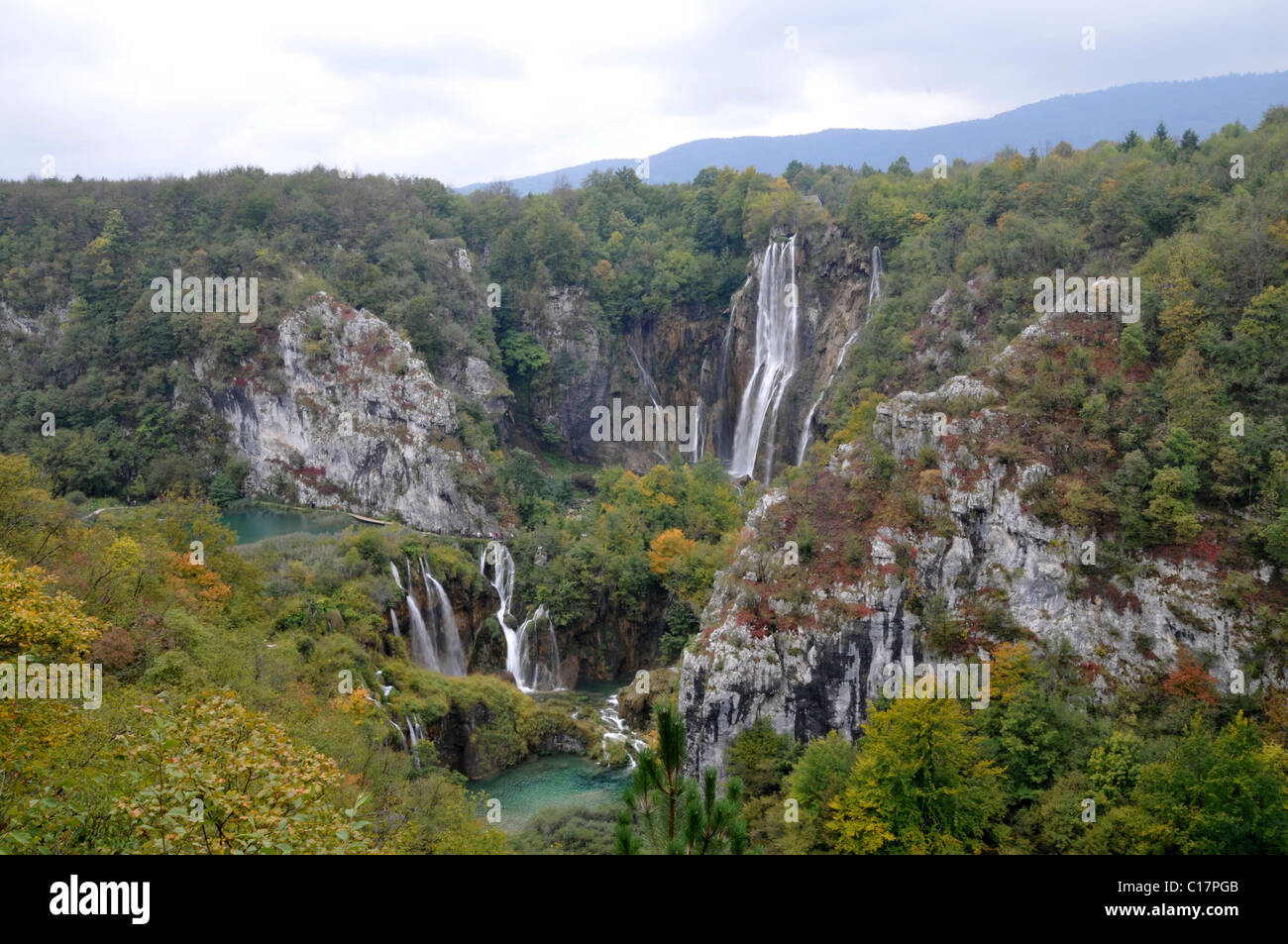Grande Cascata Veliki Slap, il Parco Nazionale dei Laghi di Plitvice, Croazia, Europa Foto Stock