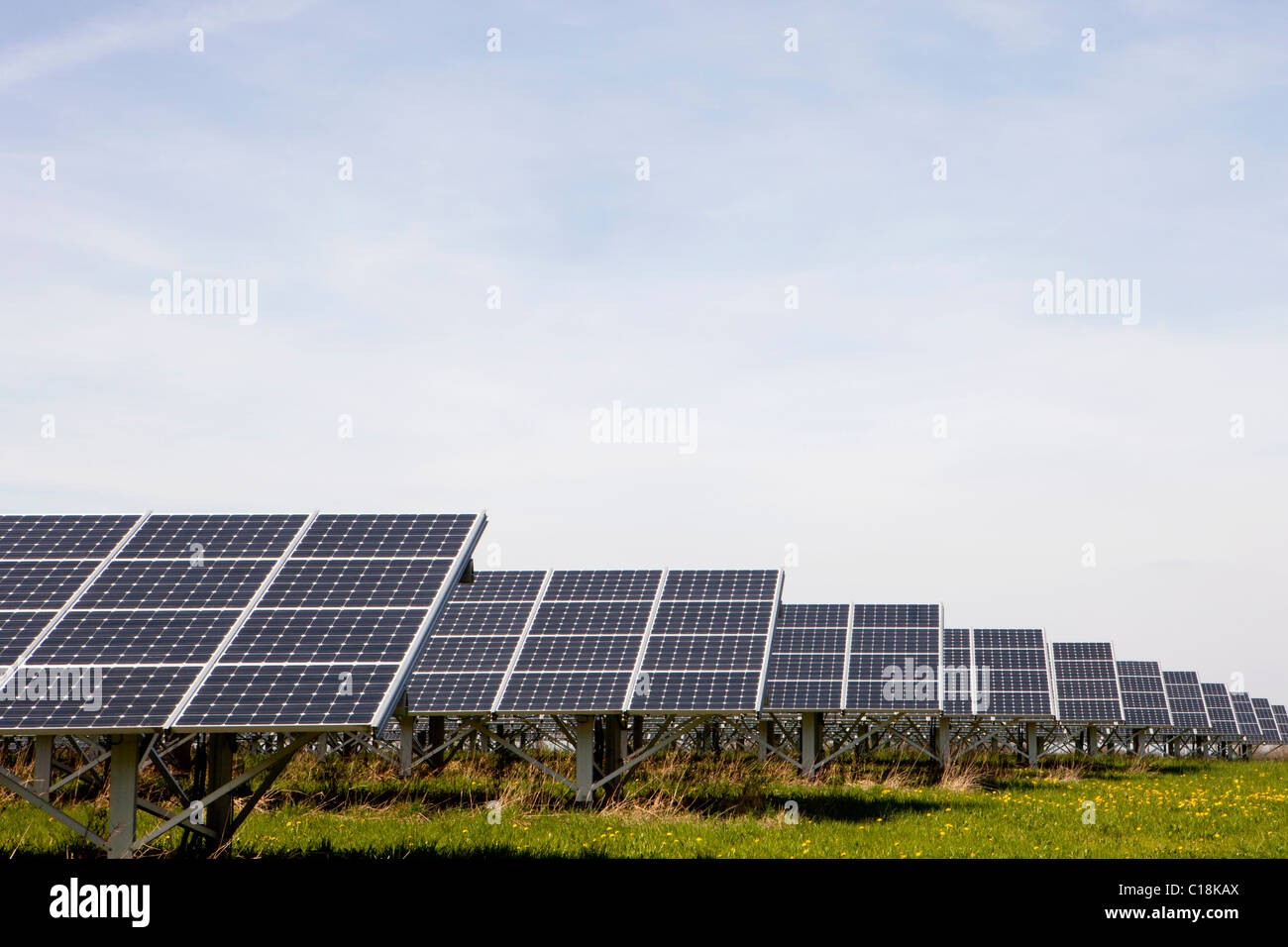 Grande energia solare impianto Foto Stock