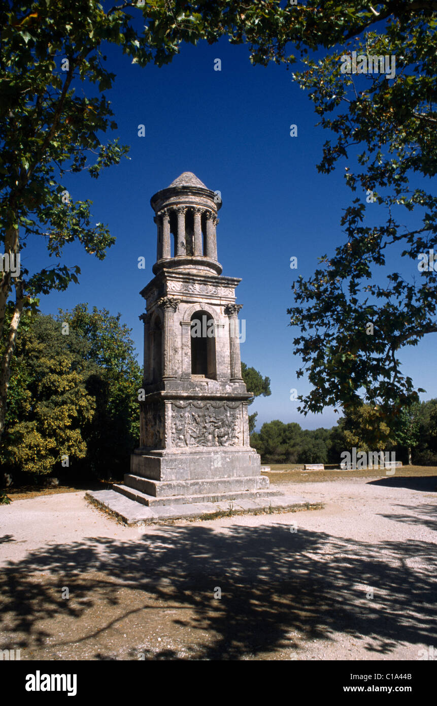 Glanum St Remy Provence Francia mausoleo il cenotafio di Julii Plateau des antichità romane meglio conservate restano nel mondo Foto Stock