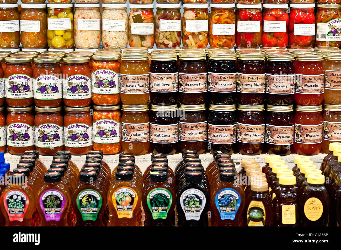 Conserve di Pennsylvania Dutch alimenti in Reading Terminal Market, Philadelphia, PA, Pennsylvania Foto Stock