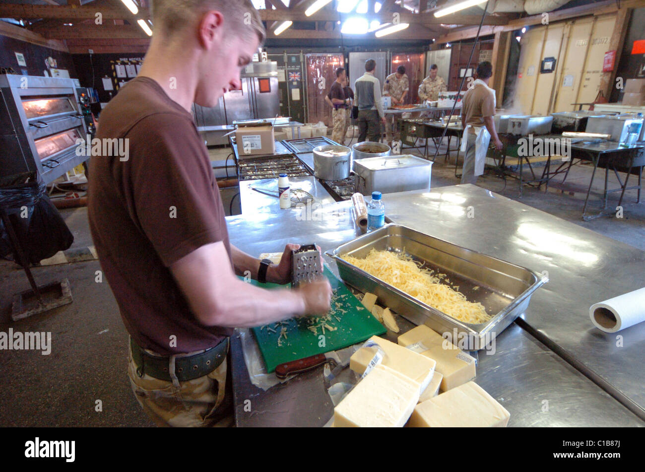 Un esercito marche sul suo stomaco e per mantenere il morale ed è importante che il cibo è buono. Foto Stock