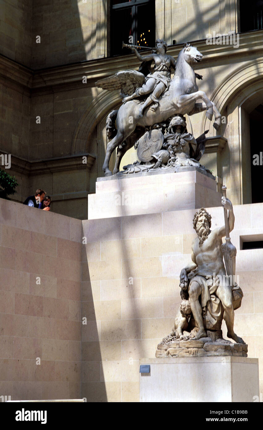 Francia, Parigi, Marly cortile del Louvre Foto Stock