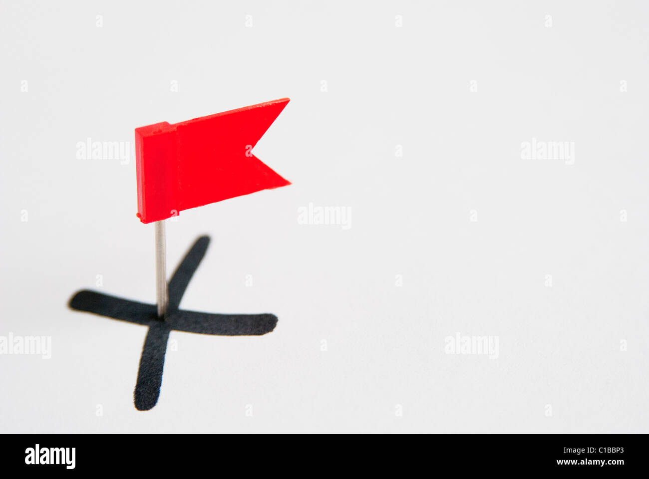 Bandiera rossa su X Foto Stock