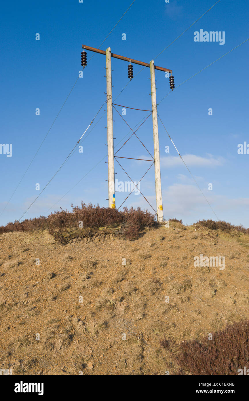 Le linee di alimentazione sul bottino di erosione del mucchio a Blaenavon South Wales UK Foto Stock