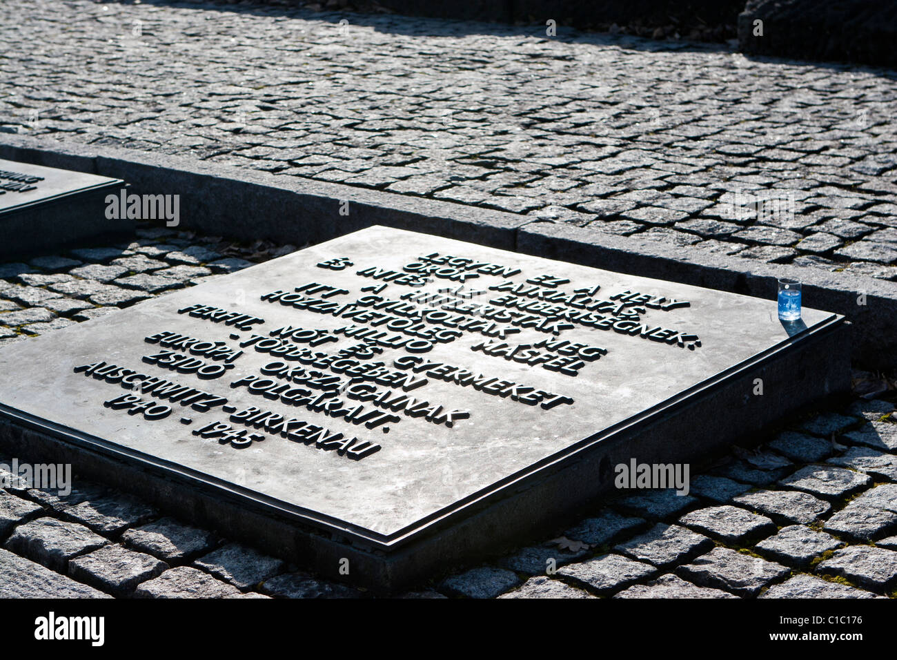Monumento di placca Auschwitz II-Birkenau, Polonia. Foto Stock
