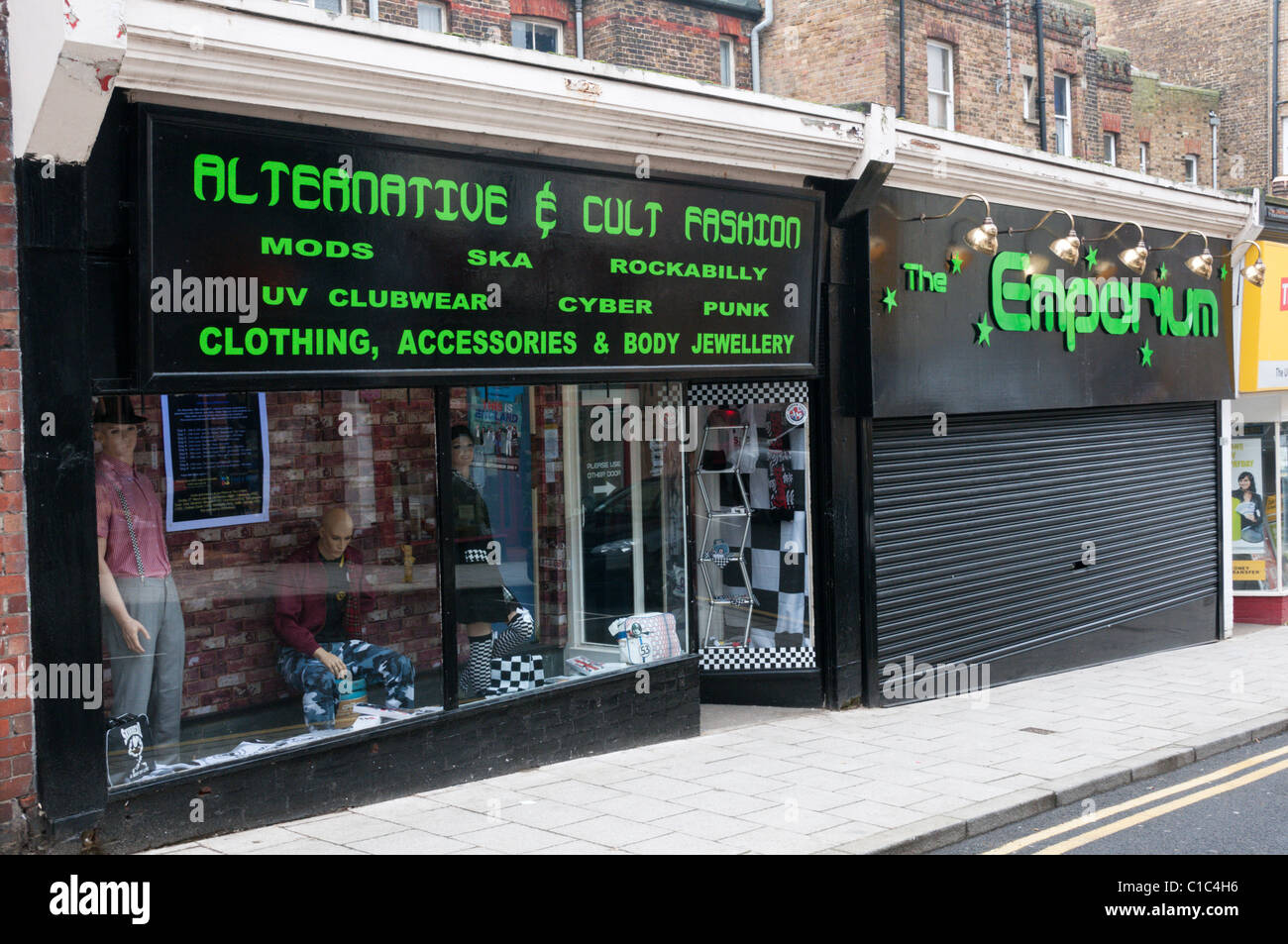 Alternativa & Cult Fashion shop in Margate High Street. Foto Stock