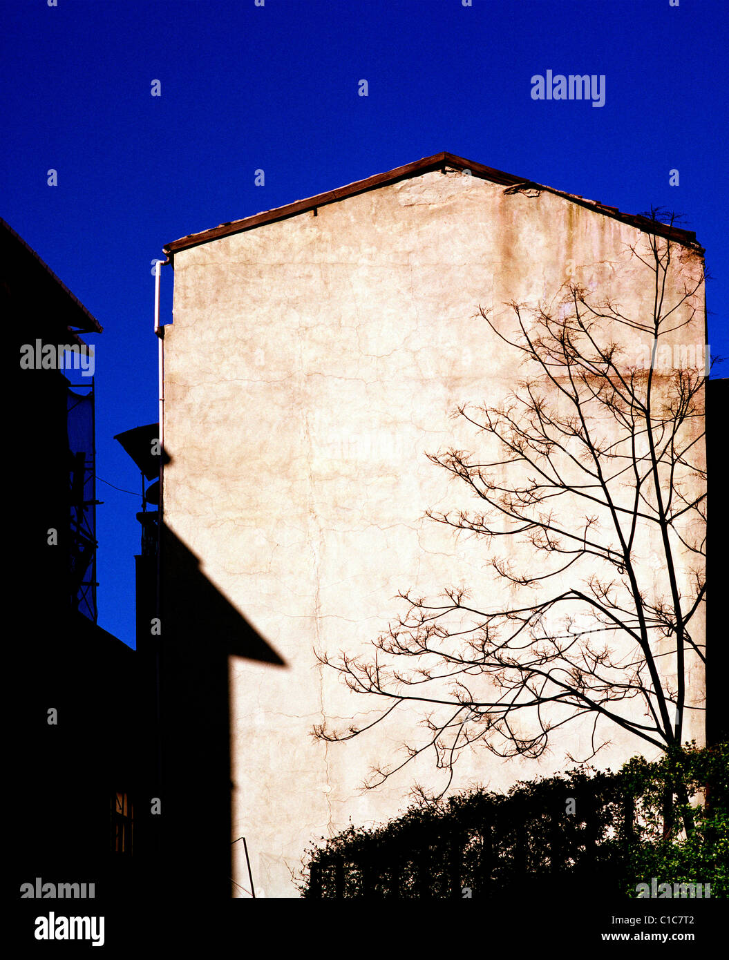 Stark in scena a Beyoglu di Istanbul in Turchia nel Medio Oriente asiatico. Arte Chiaroscuro Foto Stock
