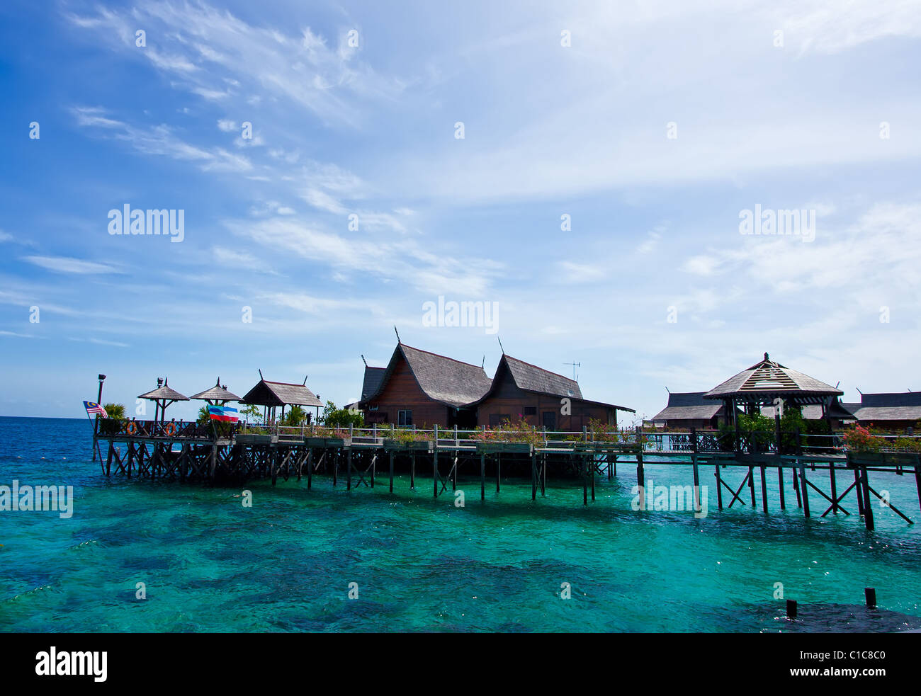Tropical Island Resort realizzato dall'uomo in Borneo Foto Stock
