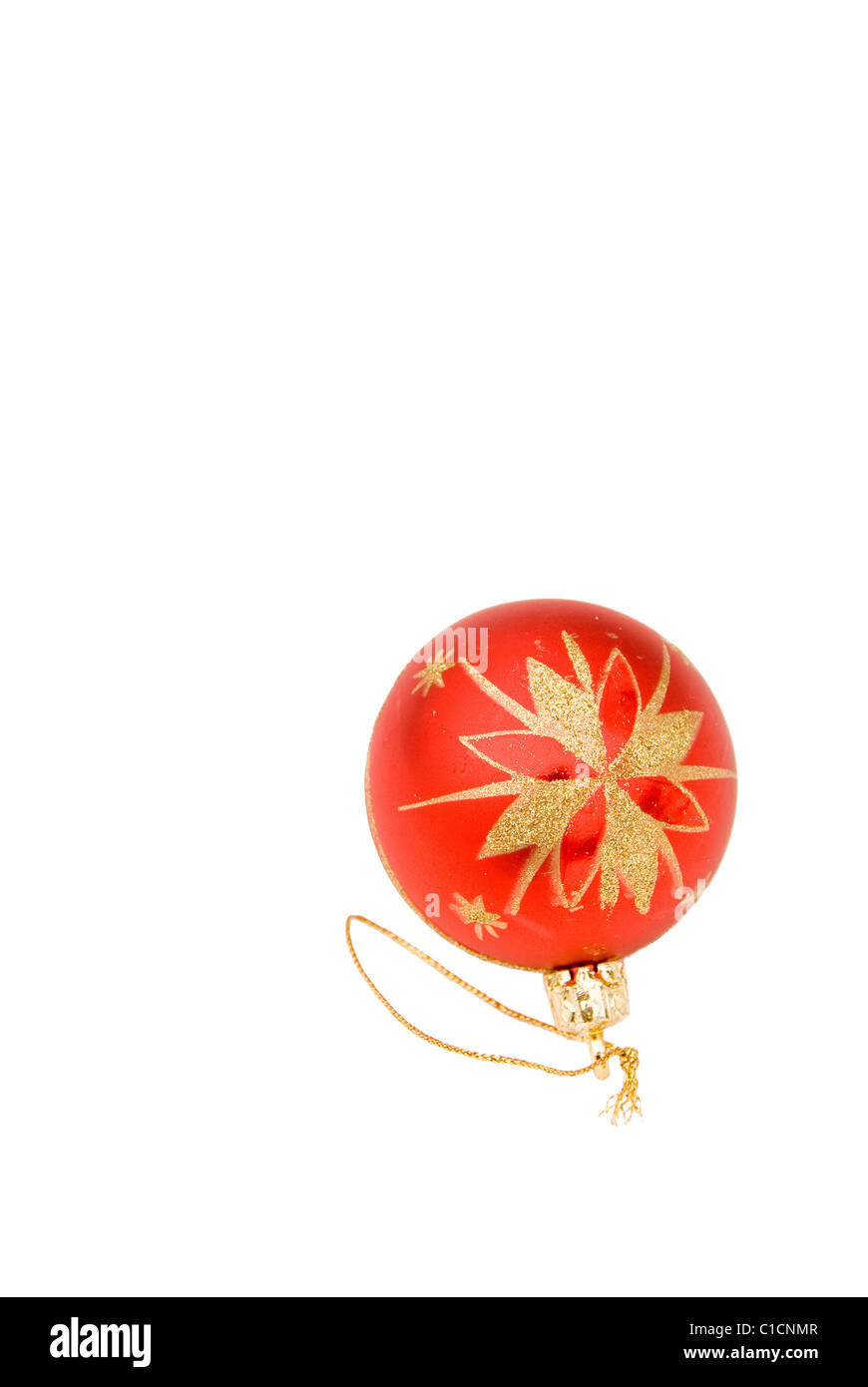 Rosso natale Pallina con un loop isolato su uno sfondo bianco Foto Stock