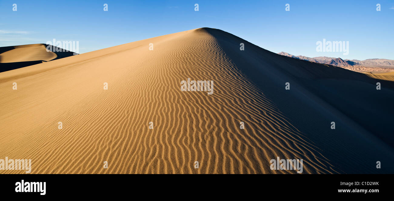 Mesquite Flat dune di sabbia, tubo da stufa di pozzi, parco nazionale della Valle della Morte, California Foto Stock