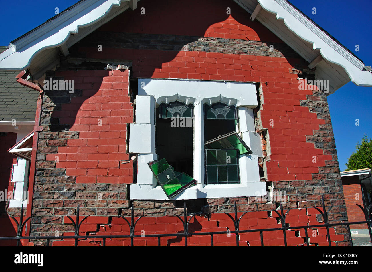 Edificio danneggiato dal 22 Feb. 2011 terremoto, il quartiere centrale degli affari, Christchurch, Canterbury, Isola del Sud, Nuova Zelanda Foto Stock