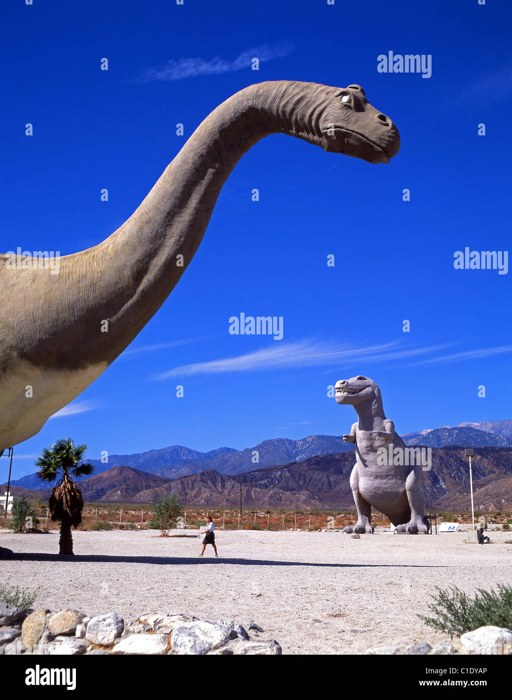 Cabazon dinosauri, Seminole Drive, Cabazon, vicino a Palm Springs, California, Stati Uniti d'America Foto Stock