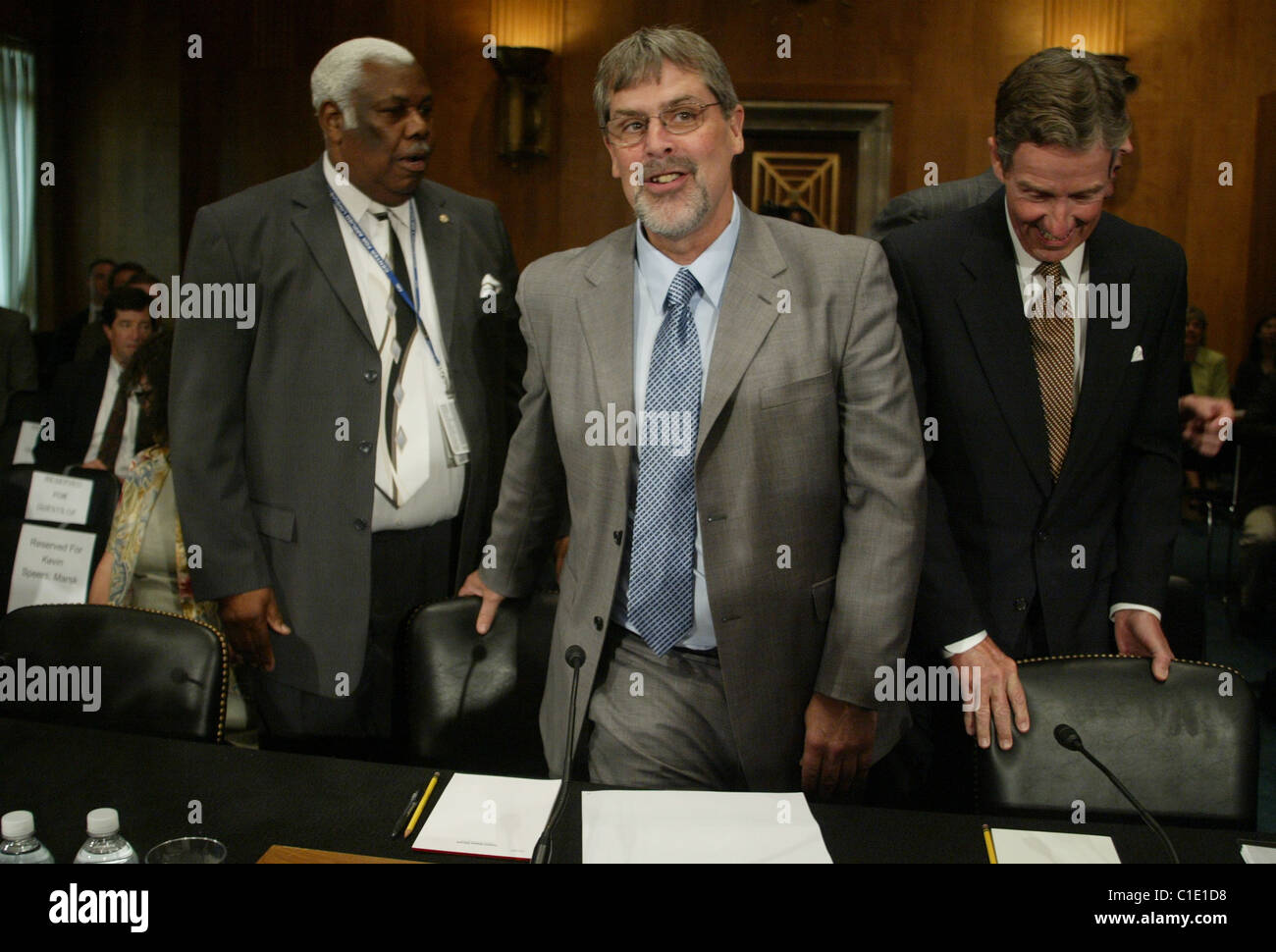 Il capitano Richard Phillips, master della MV Maersk Alabama partecipa in un Senato Comitato delle Relazioni Estere audizione su Foto Stock