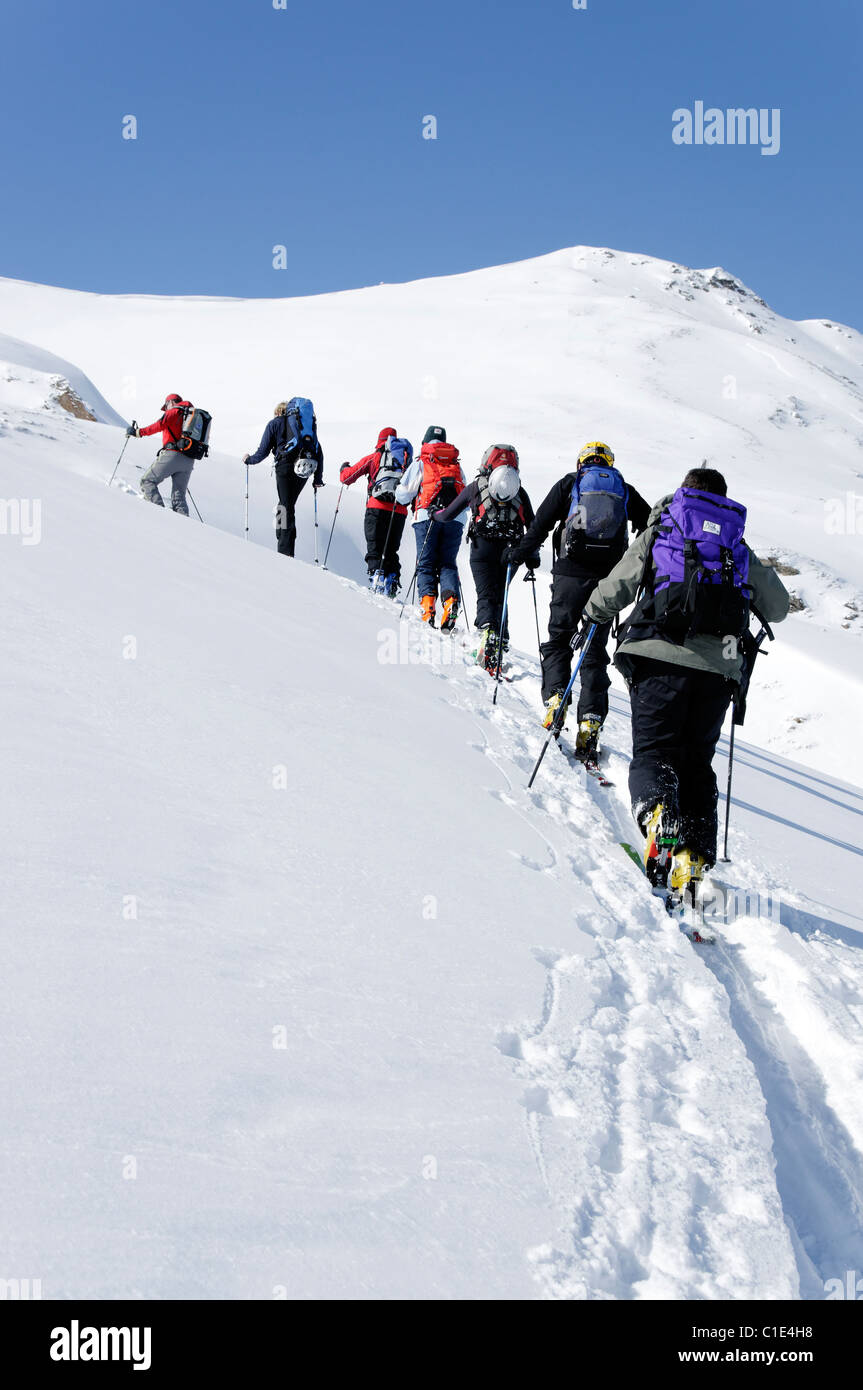 Un gruppo di sci tourer in Silvretta regione dell'Austria Foto Stock