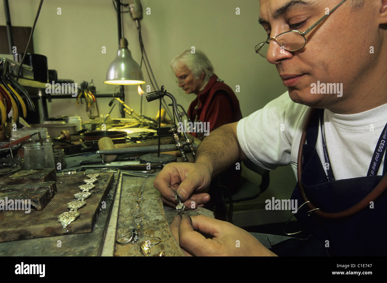 Francia, Parigi, in un quartiere di Temple, Escobar gioielli workshop Foto Stock