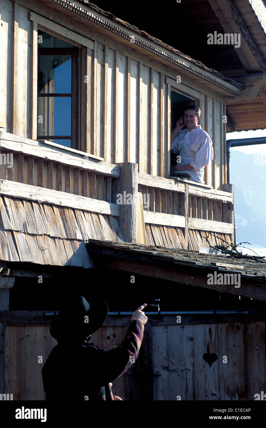 Francia Haute Savoie Megeve La Ferme de Mon Pere tre stelle Michelin ristorante di proprietà di Marc Veyrat ha ottenuto una perfetta Foto Stock