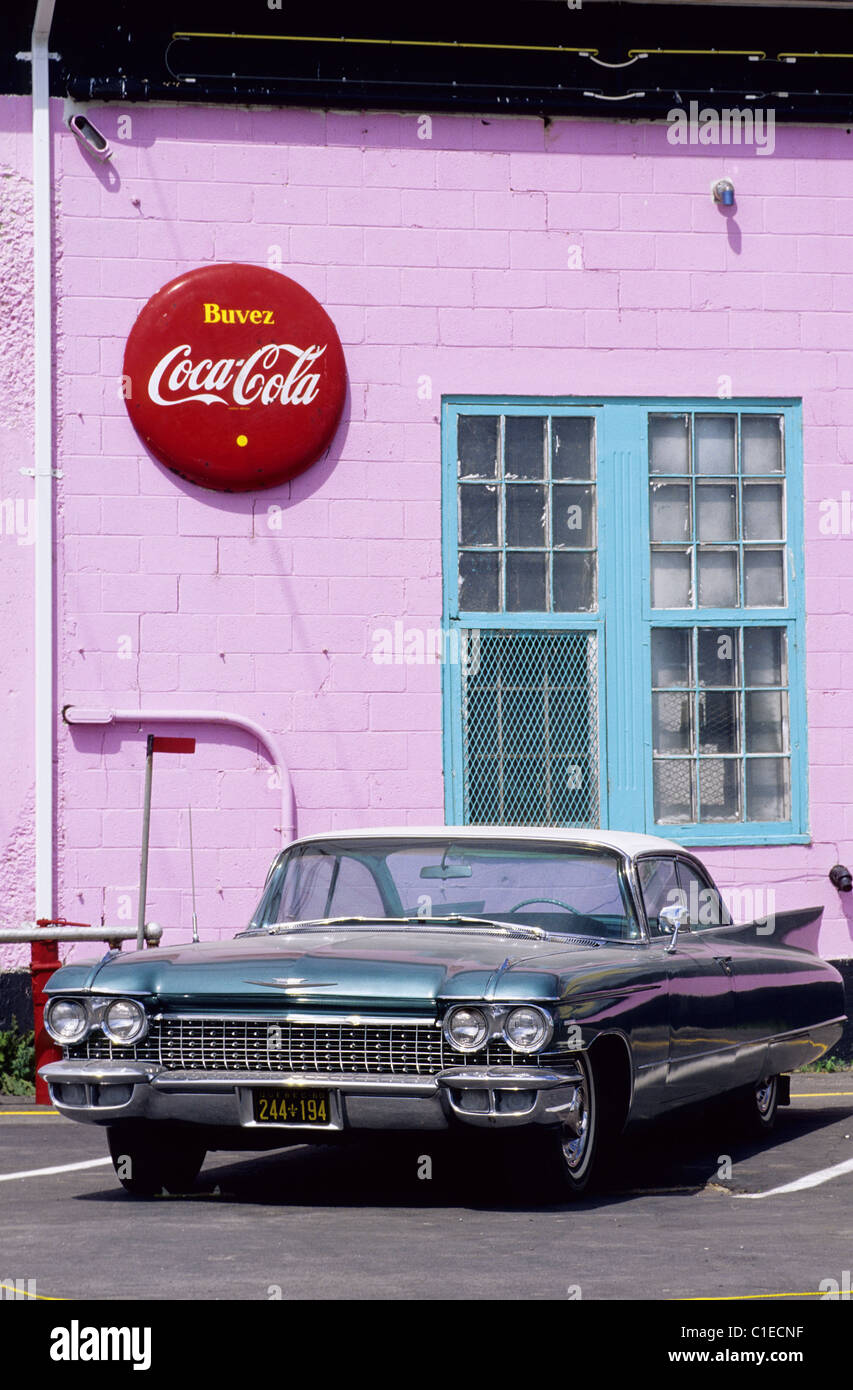 Canada, Provincia di Quebec, Estrie, auto da anni cinquanta in Saint Jean de Richelieu Foto Stock