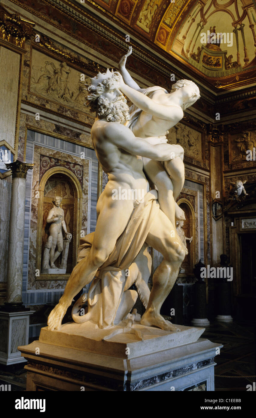 Italia Lazio Roma, Galleria Borghese nel parco di villa Borghese, Bernini'  statua Foto stock - Alamy
