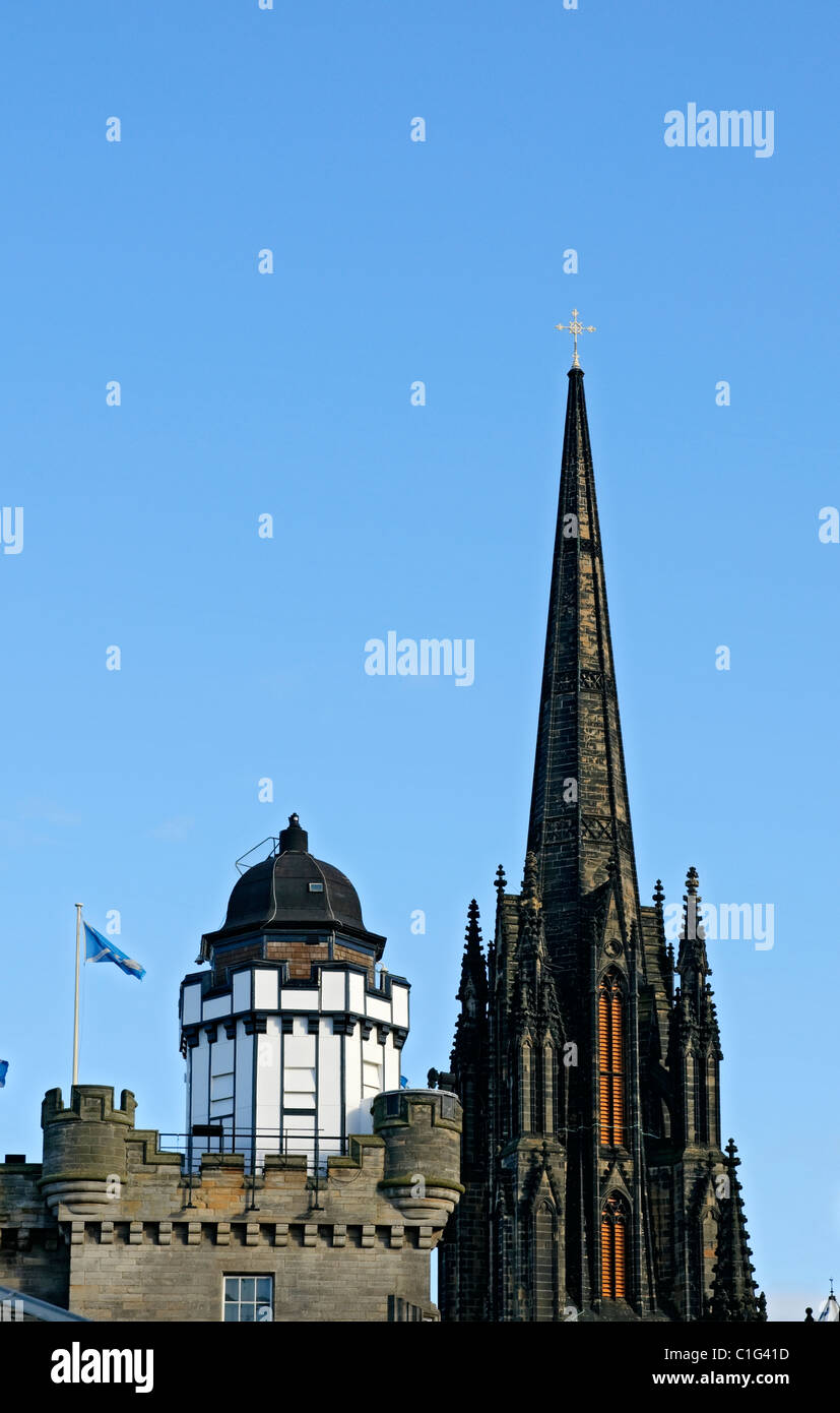 La camera oscura e la guglia della [TOLBOOTH KIRK], Edimburgo, Scozia. Foto Stock