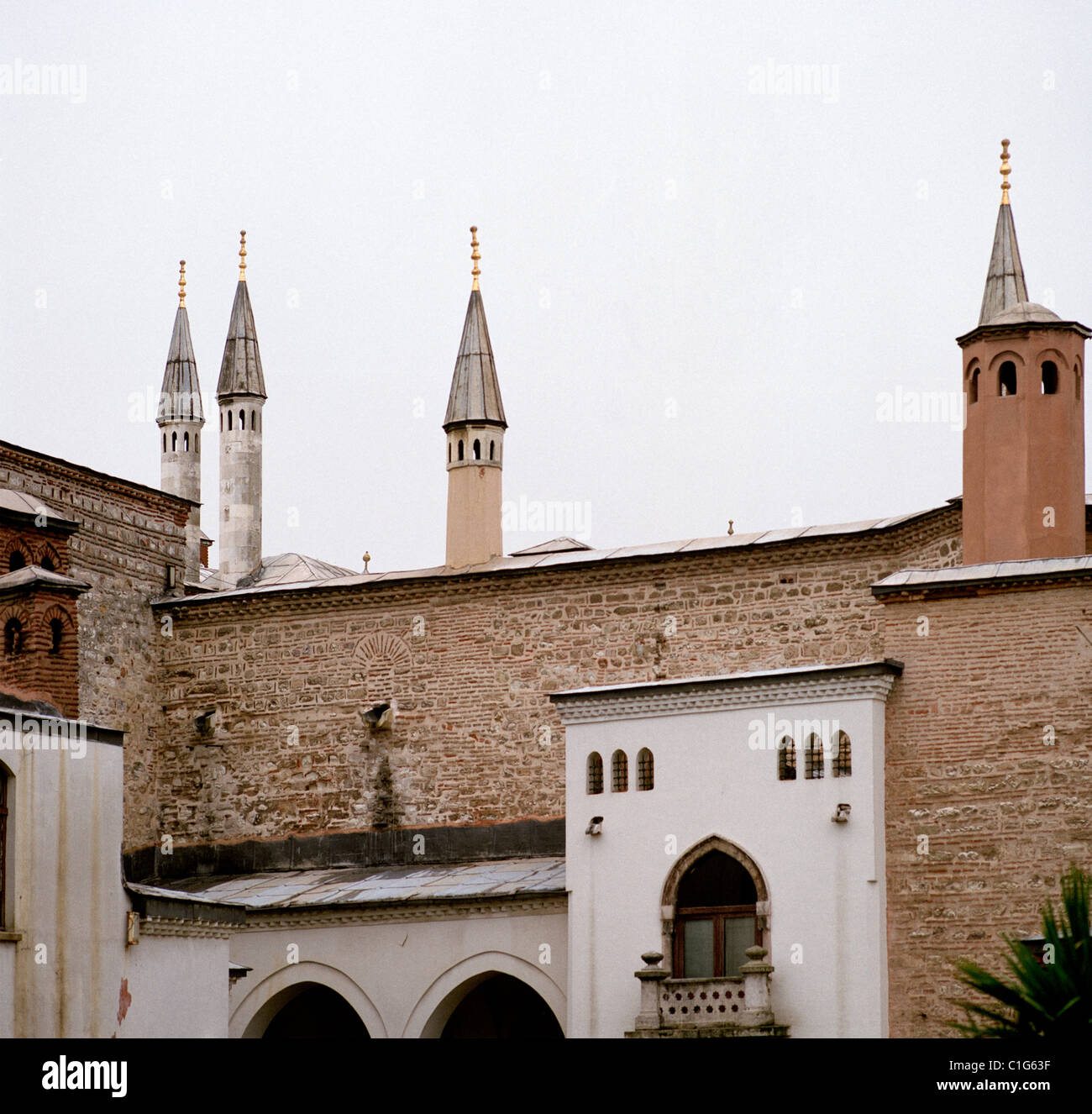 I minareti dell'Harem presso il Palazzo Topkapi ( Topkapi Sarayi ) ad Istanbul in Turchia. Foto Stock