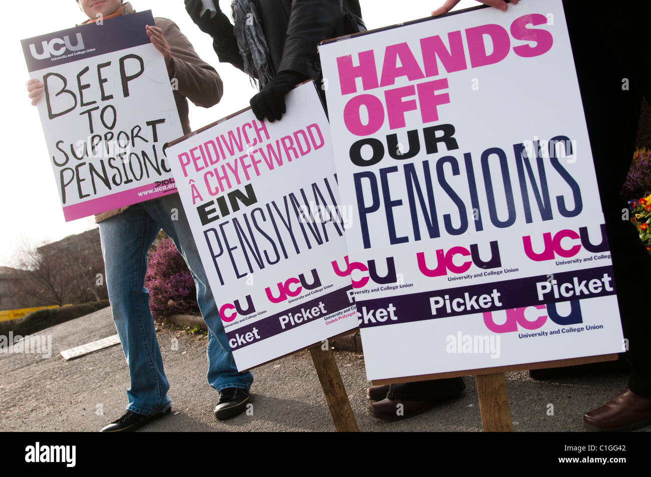 Aberystwyth docenti universitari in sciopero 18 marzo 2011 in segno di protesta contro i tagli previsti nei loro diritti a pensione, REGNO UNITO Foto Stock