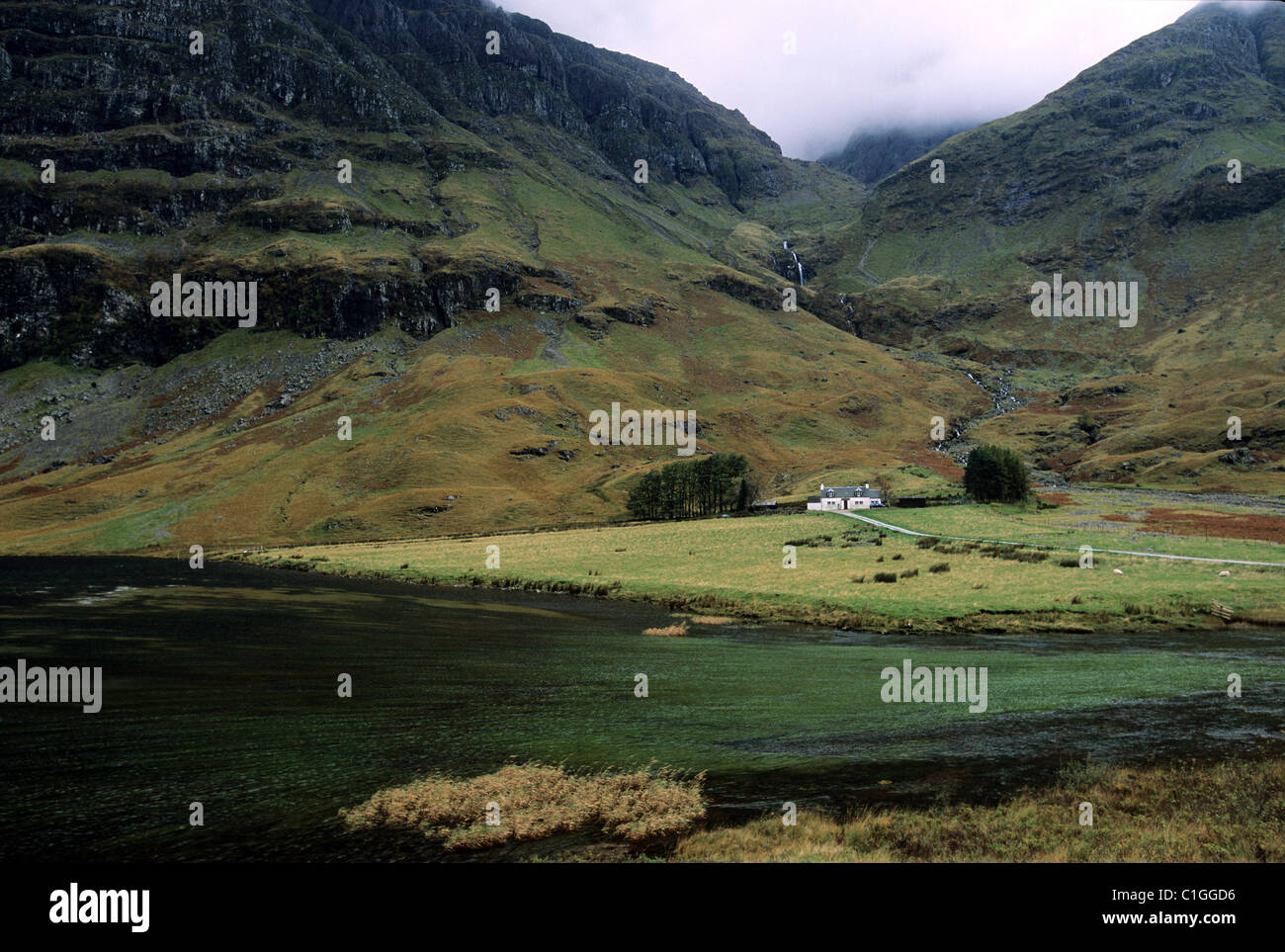 Regno Unito, Scozia, le Highlands, piccola fattoria in Glencoe valley (Mac Donald massacro da parte di Campbell) Foto Stock