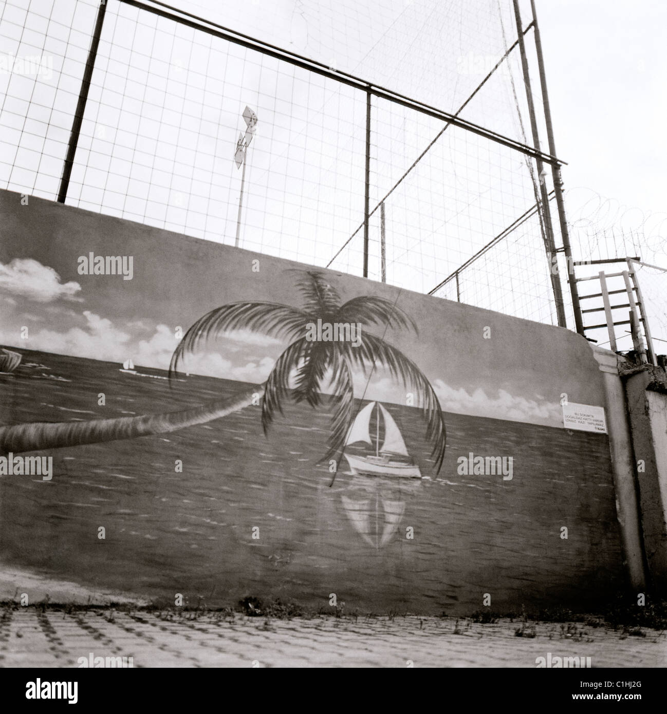 Le scene di contrasto nelle aree urbane Uskudar ad Istanbul in Turchia. Foto Stock