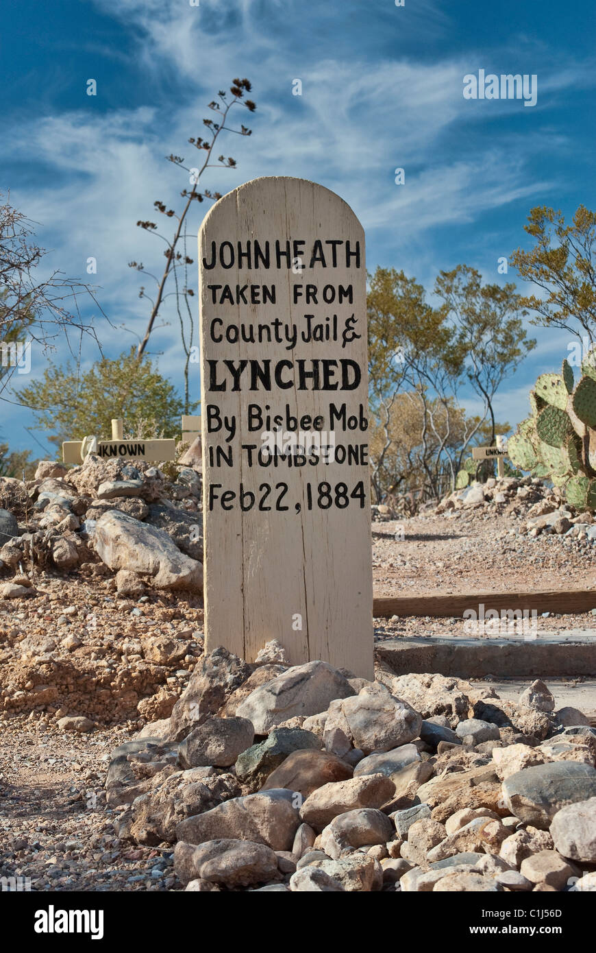 Tomba al cimitero Boothill in oggetto contrassegnato per la rimozione definitiva, Arizona, Stati Uniti d'America Foto Stock