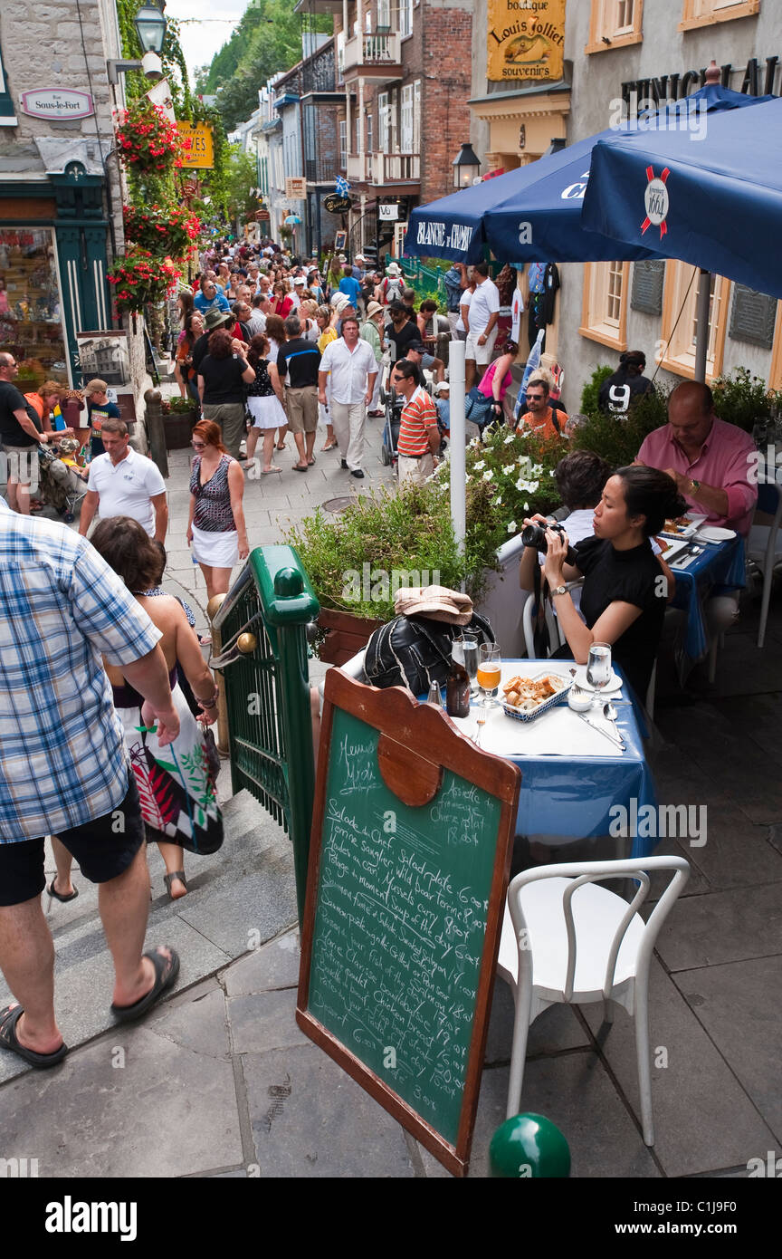 Quebec City, Quebec, Canada. Rue du Petit Champlain (Little Champlain Street), Città Vecchia. Foto Stock