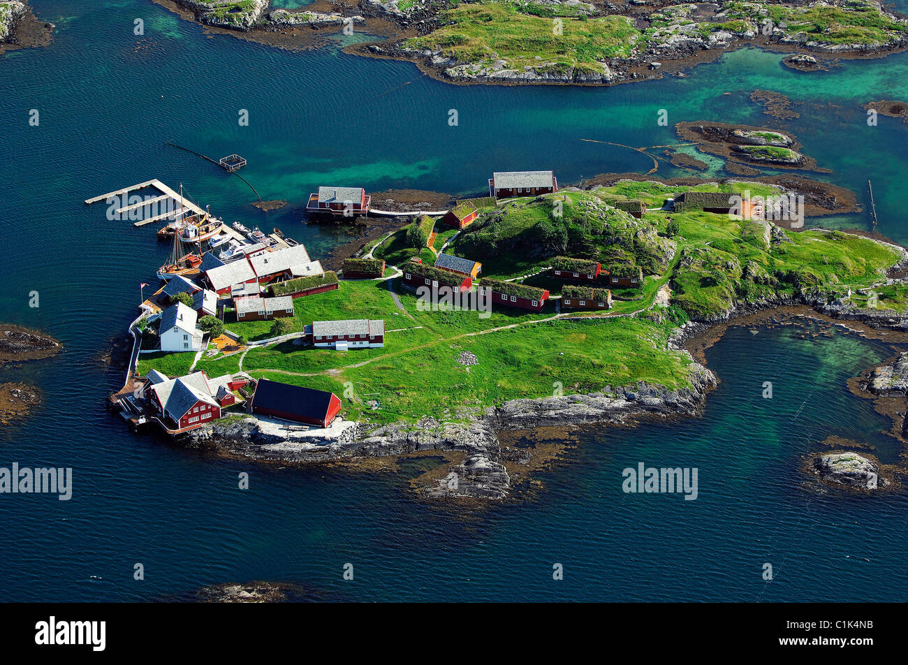 Norvegia, More og Romsdal, Fisher Island a sud di Kristiansund (vista aerea) Foto Stock