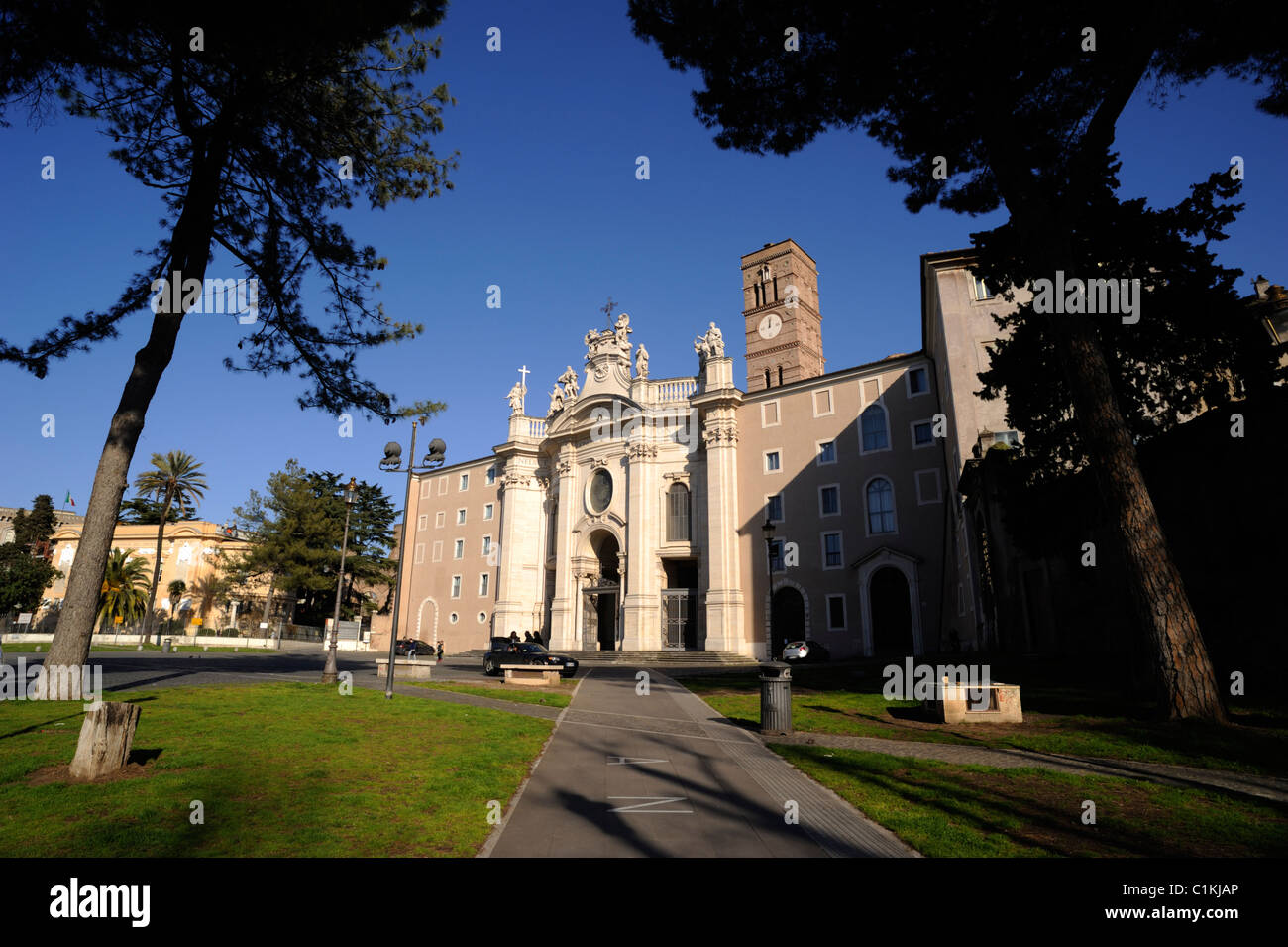 Basilica di santa croce in gerusalemme immagini e fotografie stock ad