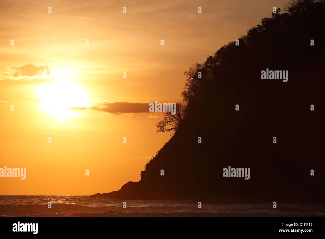 Tramonto tropicale, Playa San Miguel, Nicoya peninsula, Costa Rica Foto Stock