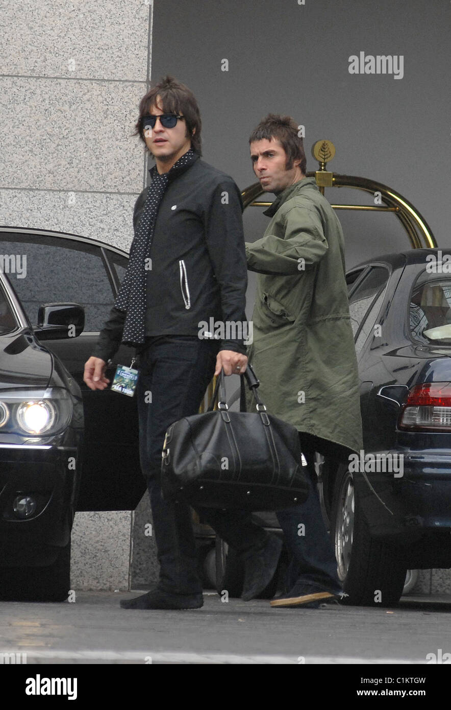 Liam Gallagher visto lasciare il Four Seasons Hotel Dublin, Irlanda - 20.06.09 Foto Stock