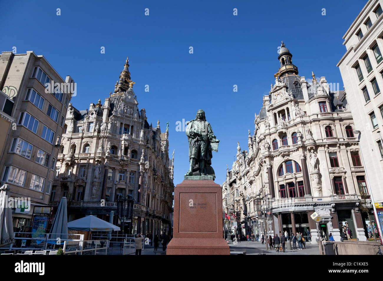 Un monumento di David Teniers al Leysstraat ad Anversa, in Belgio Foto Stock