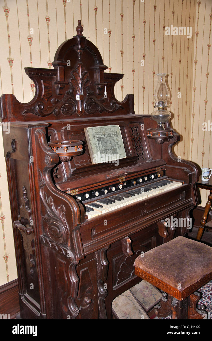 Organo antico in mostra al Museo di Storia Naturale, Amarillo, Texas, Stati Uniti d'America Foto Stock