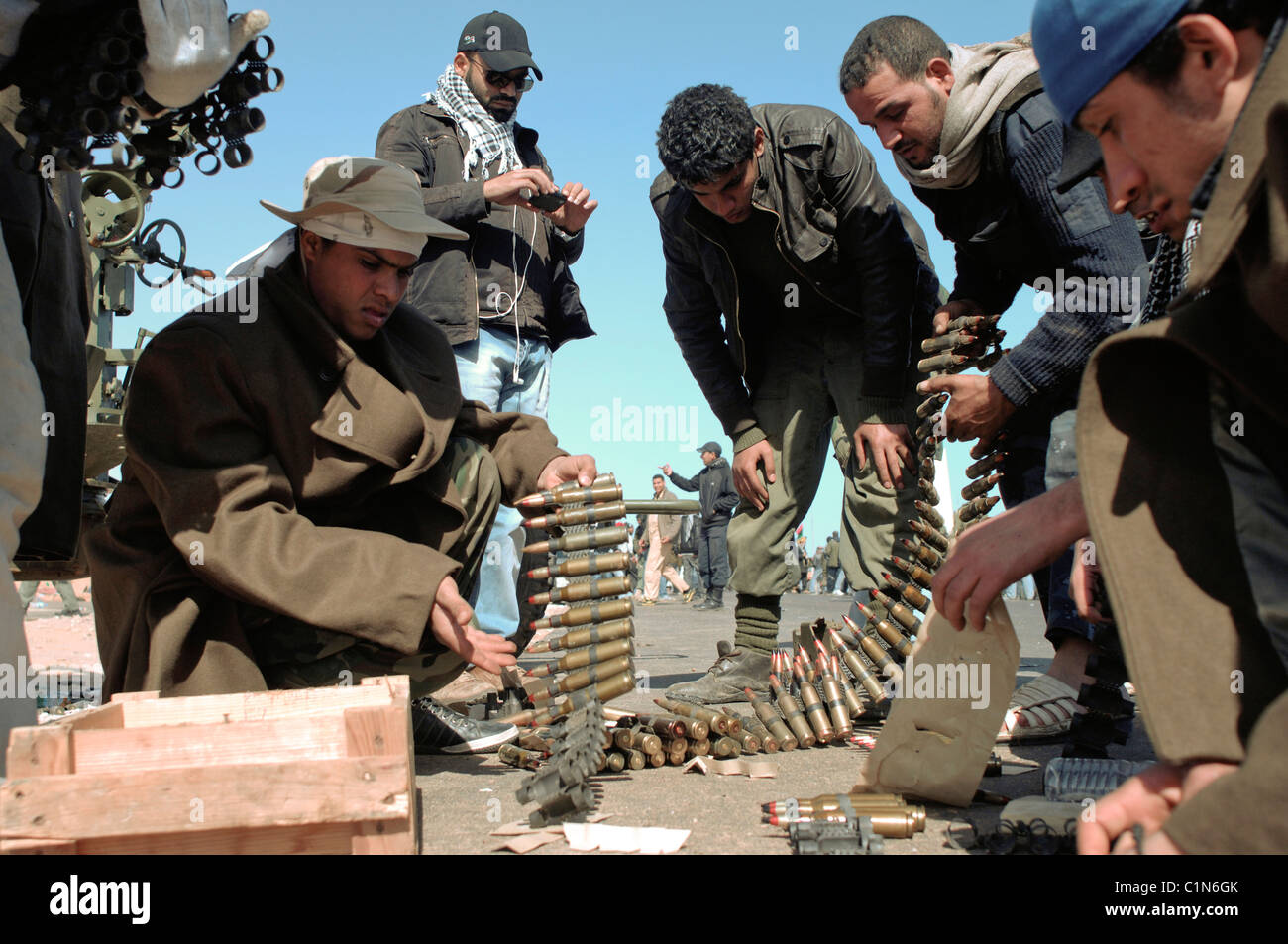 Rebekls ricaricare pistole AAA Ras Lanuf Libia Foto Stock