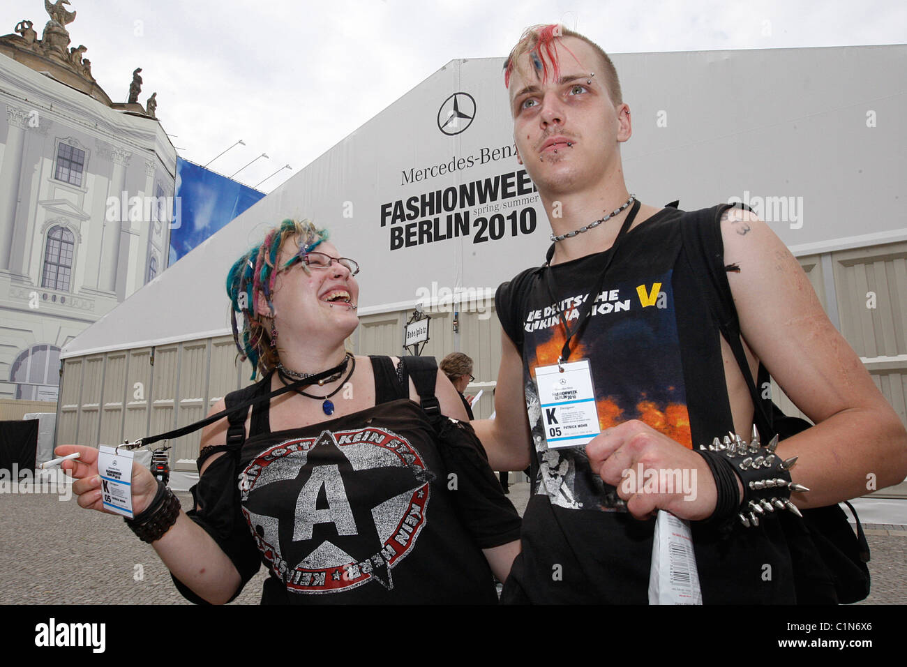 Atmosfera Mercedes Benz Fashion Week Berlin Primavera/Estate 2010 Berlino, Germania - 01.07.09 Foto Stock