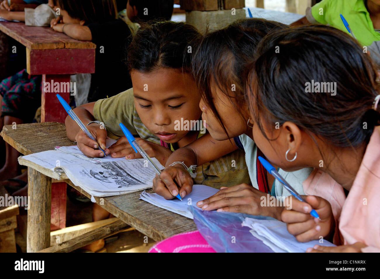 Laos, Oudomxai provincia, scuola locale, Kamu gruppo etnico villaggio nelle vicinanze di Pakbeng Foto Stock