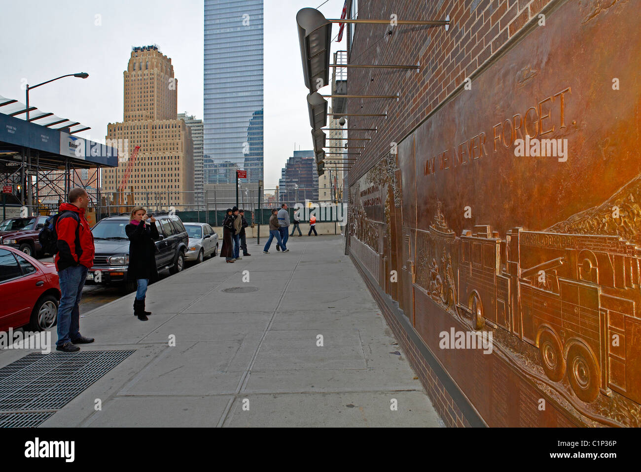 Stati Uniti, New York City, Manhattan Lower Manhattan, memoriale per le vittime dell'11 settembre 2001 attentato Foto Stock