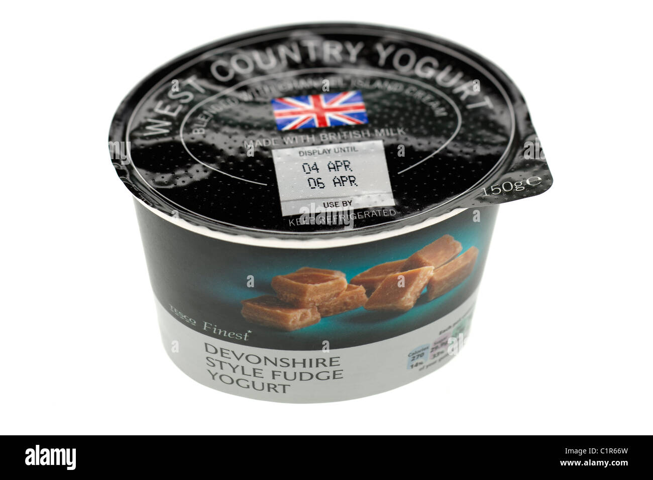 Scatola in cartone della Tesco finest West Country Devonshire style fudge yogurt fatto con latte britannico Foto Stock