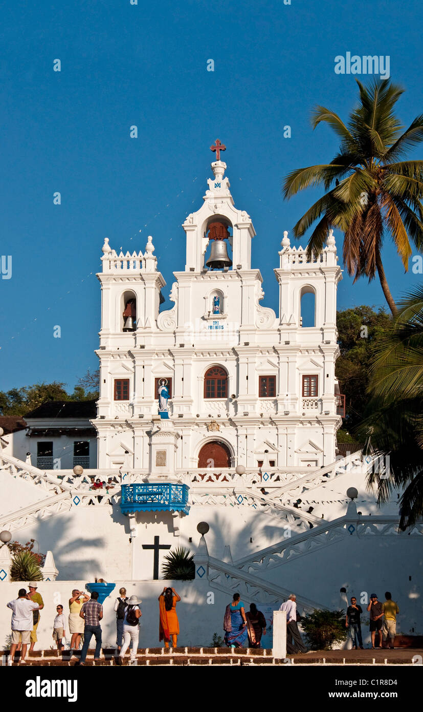 Lo stile barocco della chiesa di Nostra Signora dell Immacolata Concezione di Panaji, Goa. Foto Stock