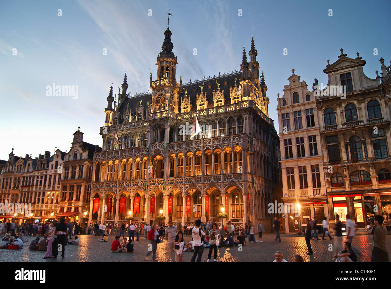 Il municipio nella Grand Place (piazza centrale) Bruxelles Foto stock -  Alamy