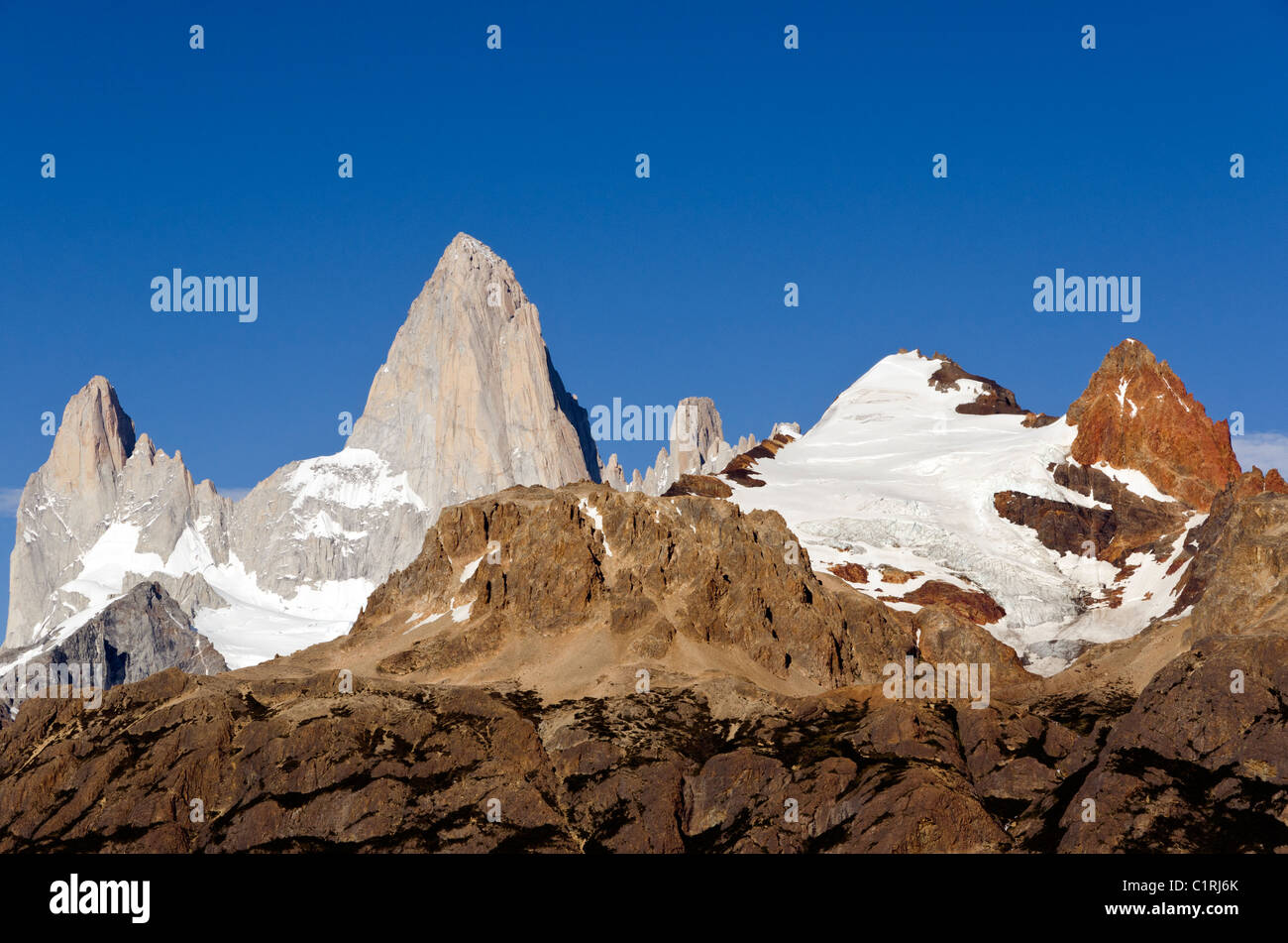 Torre Los Cerros, parco nazionale Los Glaciares, Patagonia, Argentina Foto Stock